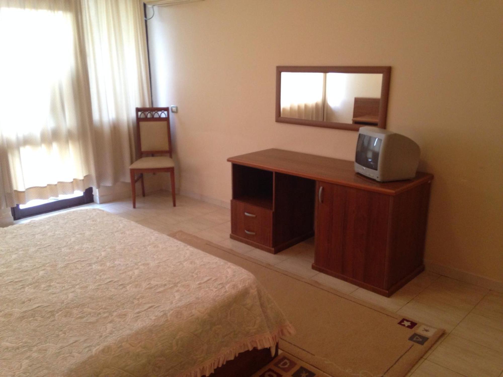Akropoli Hotel Kryemëdhej Стая снимка