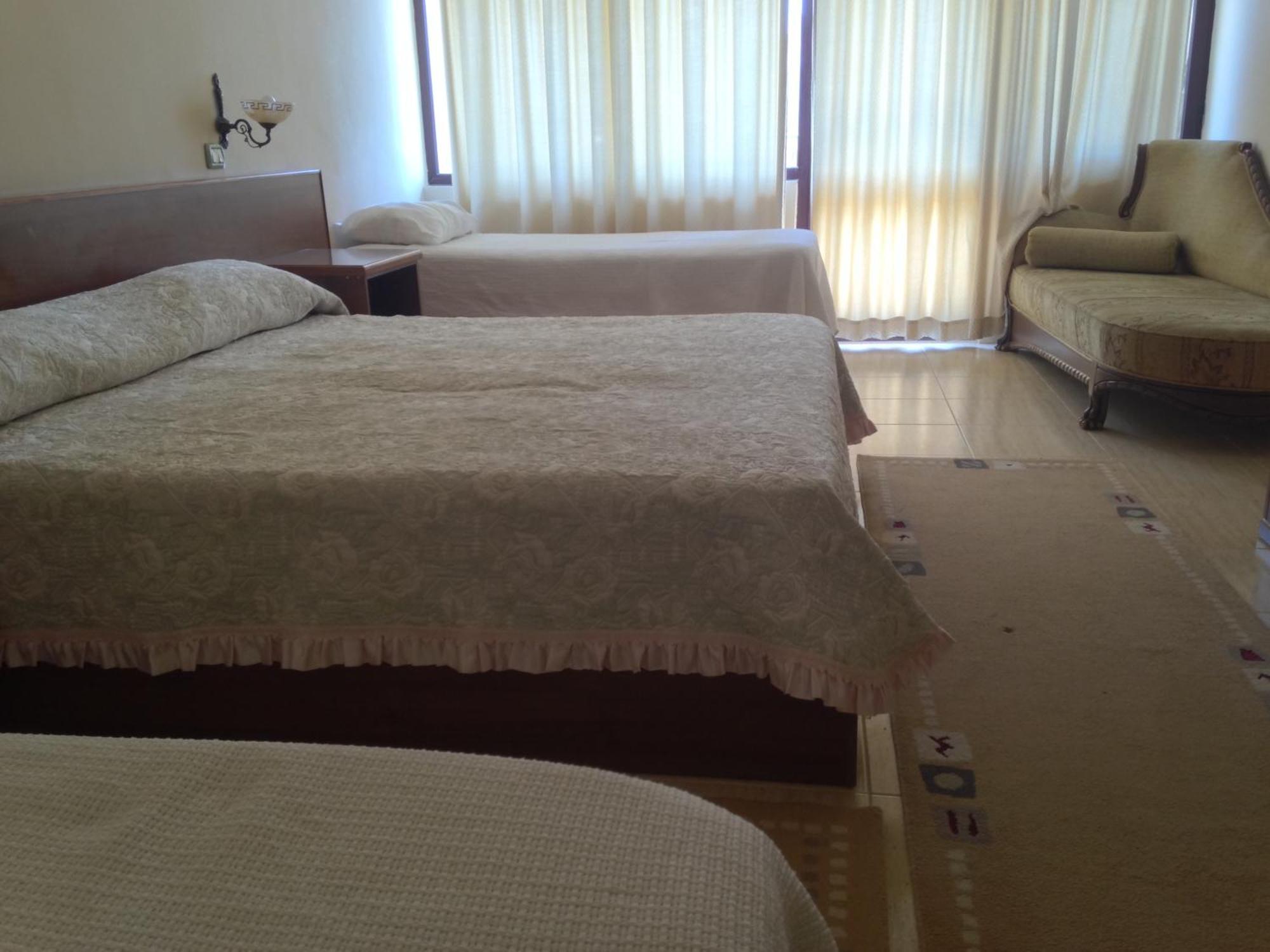 Akropoli Hotel Kryemëdhej Стая снимка